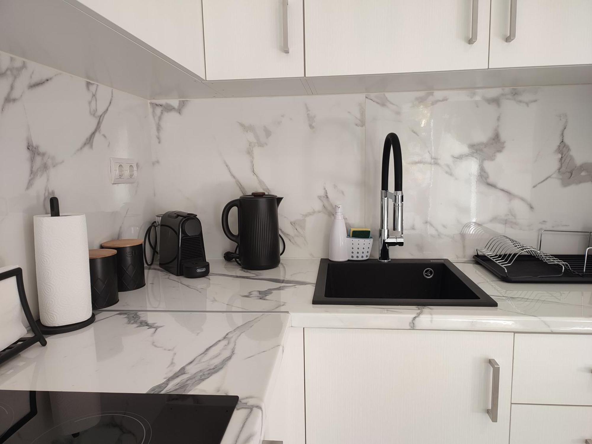 Elegant & Modern Apartment Near To Athens Riviera Piræus Eksteriør billede