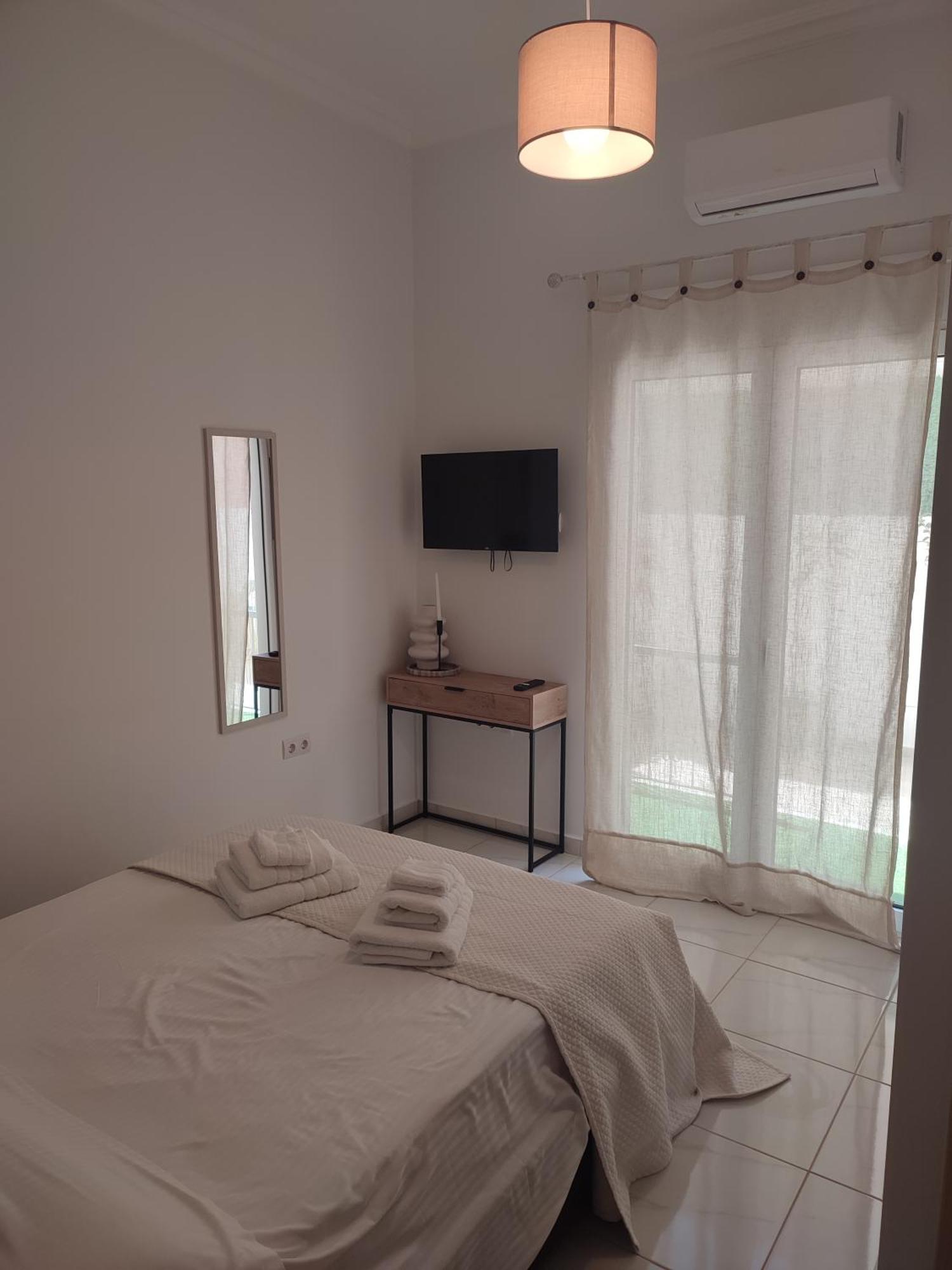 Elegant & Modern Apartment Near To Athens Riviera Piræus Eksteriør billede